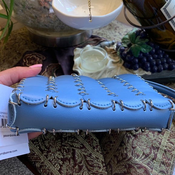 SOLD⛔️Authentic PACO RABANNE Linked leather magnetic closure crossbody - Picture 9 of 15